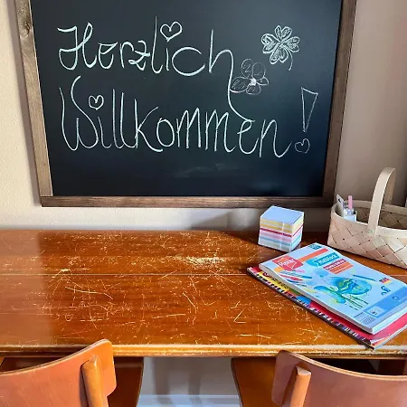 Gaestehaus „bei Emmi“ 아파트 Lichtenberg (Bavaria)
